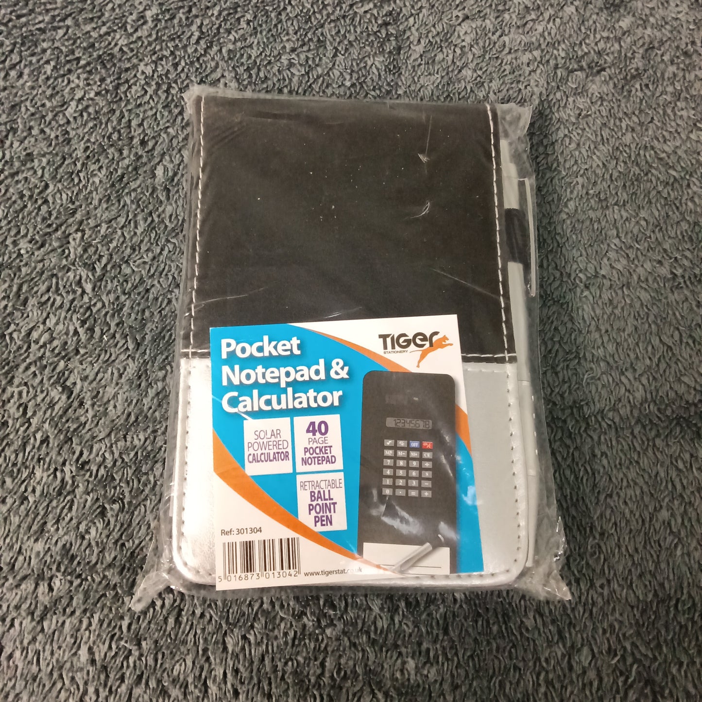 Notepad with calculator